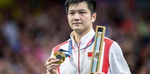 樊振东突然退出德甲!1个决定看哭球迷,王励勤暖心祝福引发讨论
